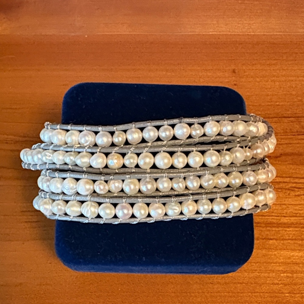 Victoria Emerson wrap Bracelet - Picture 5 of 8